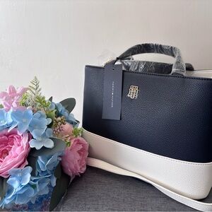 Tommy Hilfiger Navy and White Pebbled Satchel